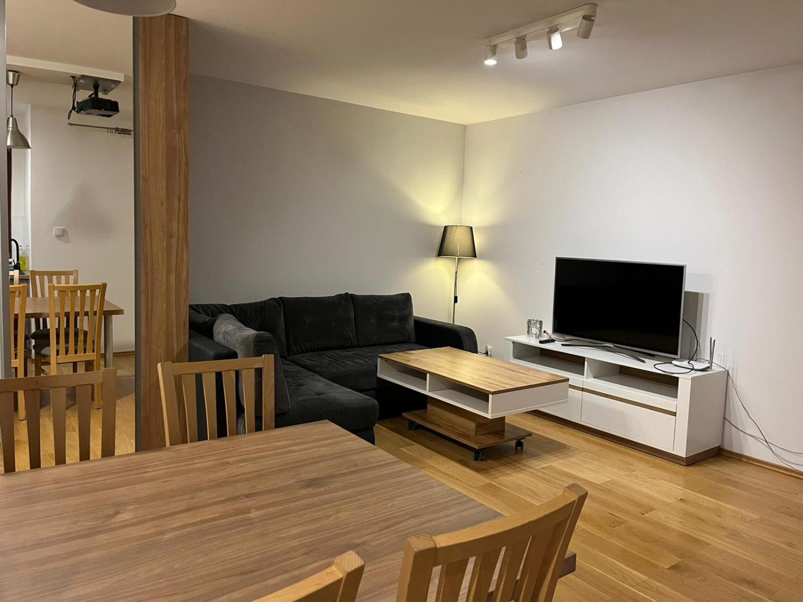 Bianco Apartament Reduta Park Free Parking Krasków Εξωτερικό φωτογραφία